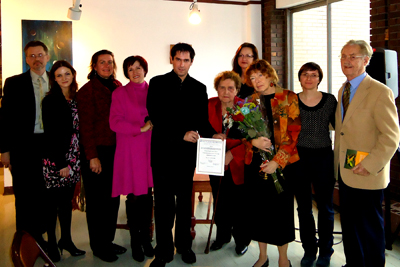 Juodvalke_Rasytoju_premijos_iteikimas_2011_red